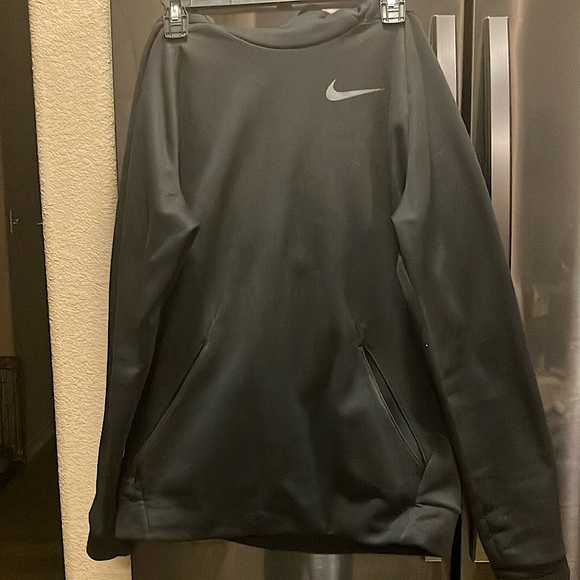 Nike - Picture 1 of 2